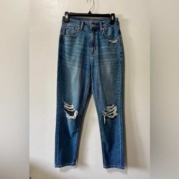 American Eagle Distressed Mom Jeans - Size 2 (26") - Picture 6 of 13